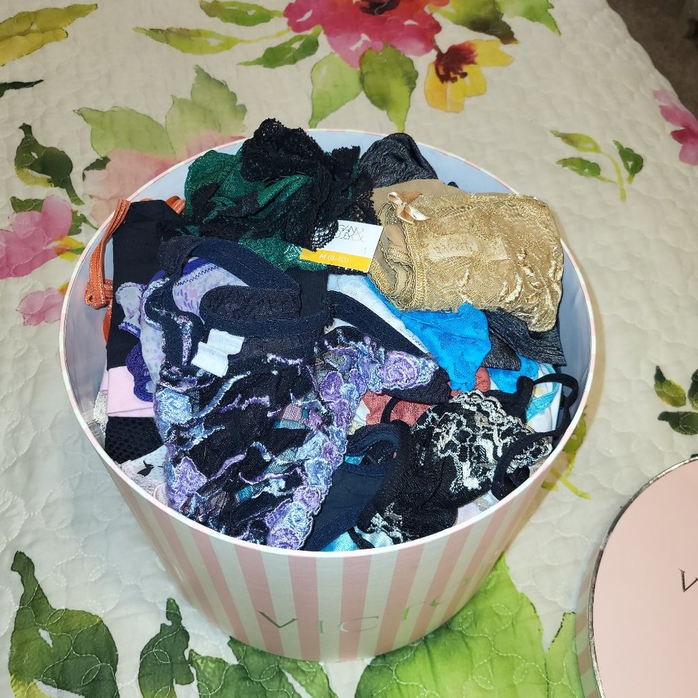 VICTORIA SECRET PANTIES